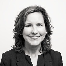 Headshot of Patti Black, a financial expert