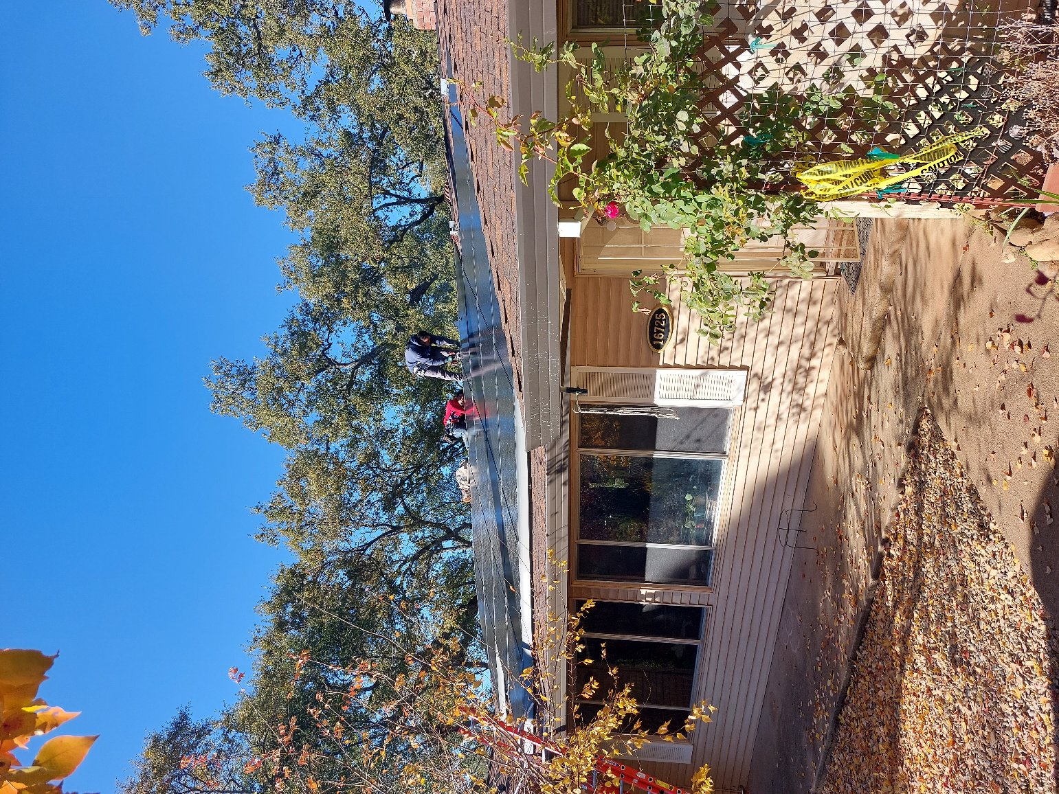Happy customers with two Tesla power walls